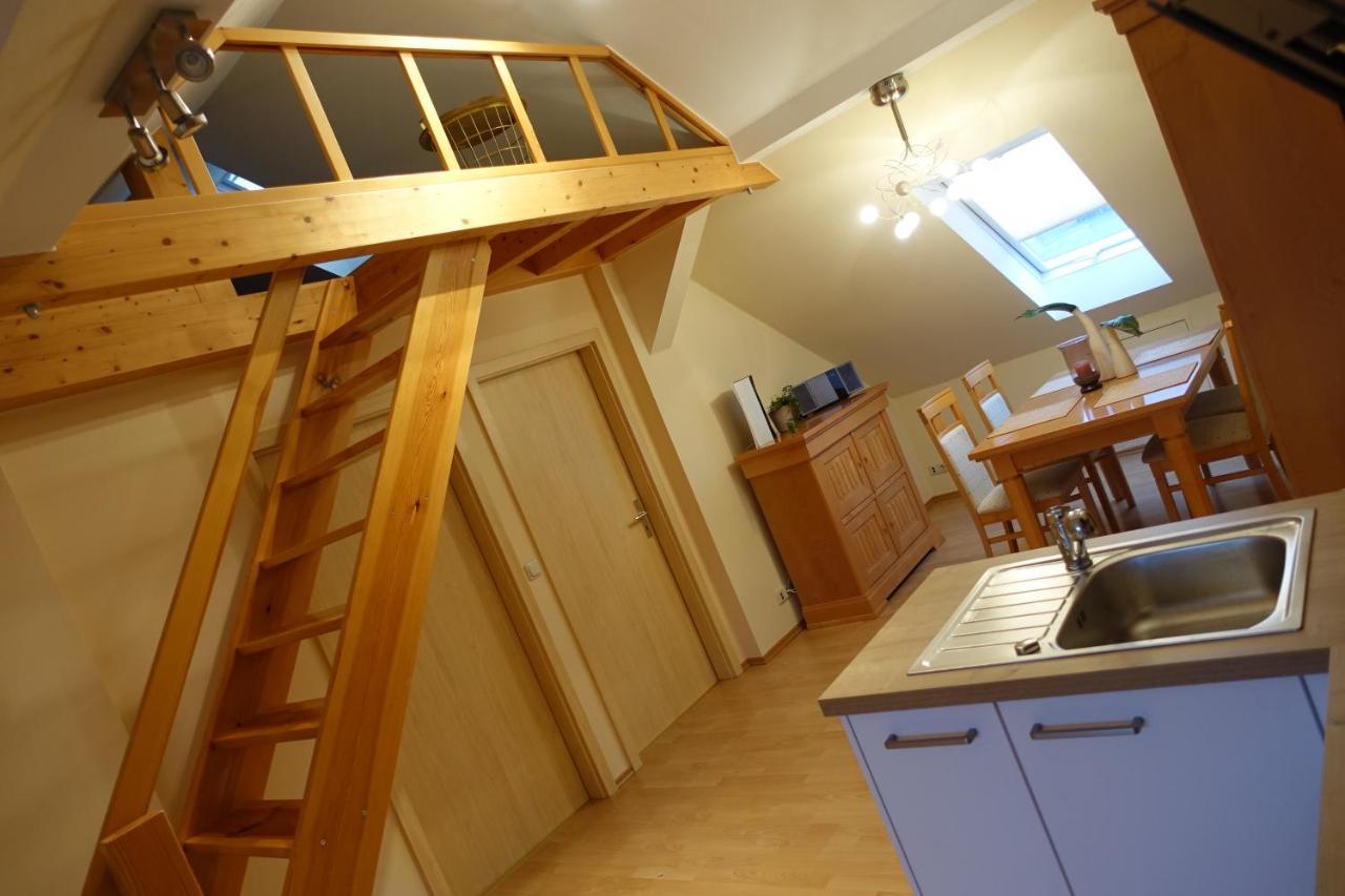Ferienwohnung Landidyll ザールブルク エクステリア 写真