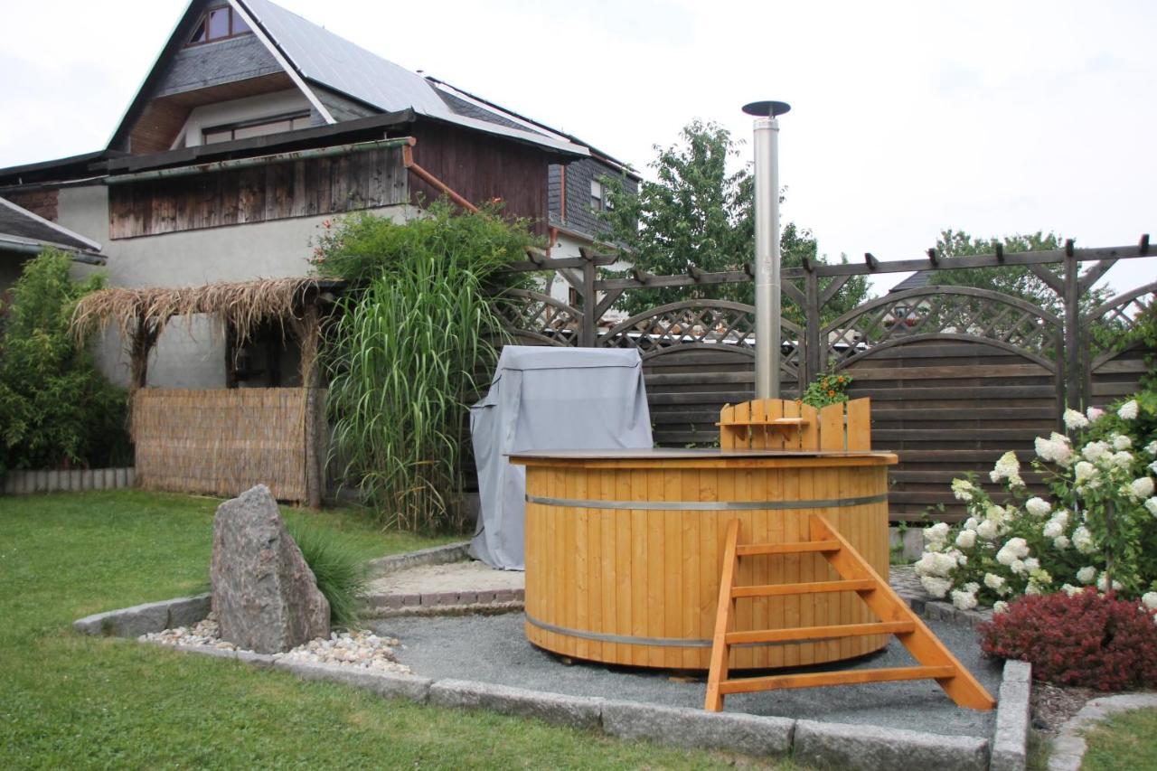 Ferienwohnung Landidyll ザールブルク エクステリア 写真